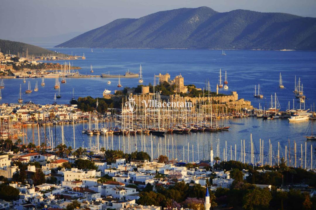 Bodrum Villa Kiralama & 2026 Fiyatları | Villacentam