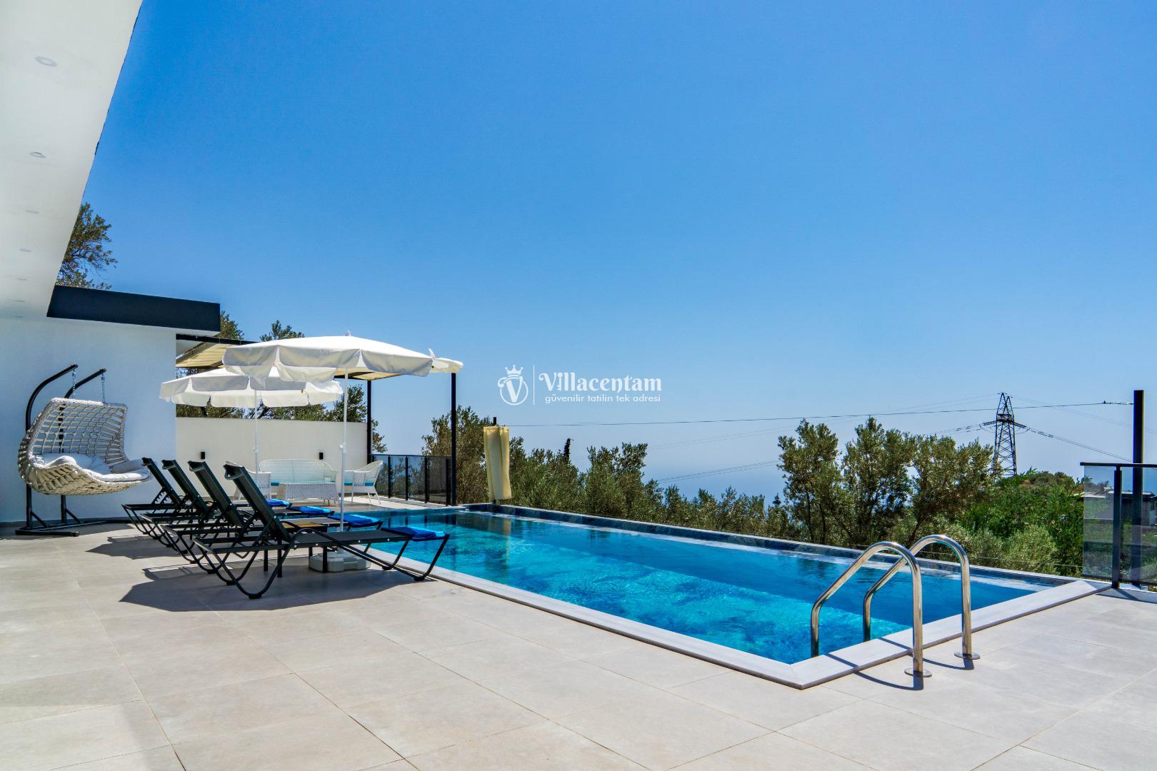 VİLLA KARBELEN 4