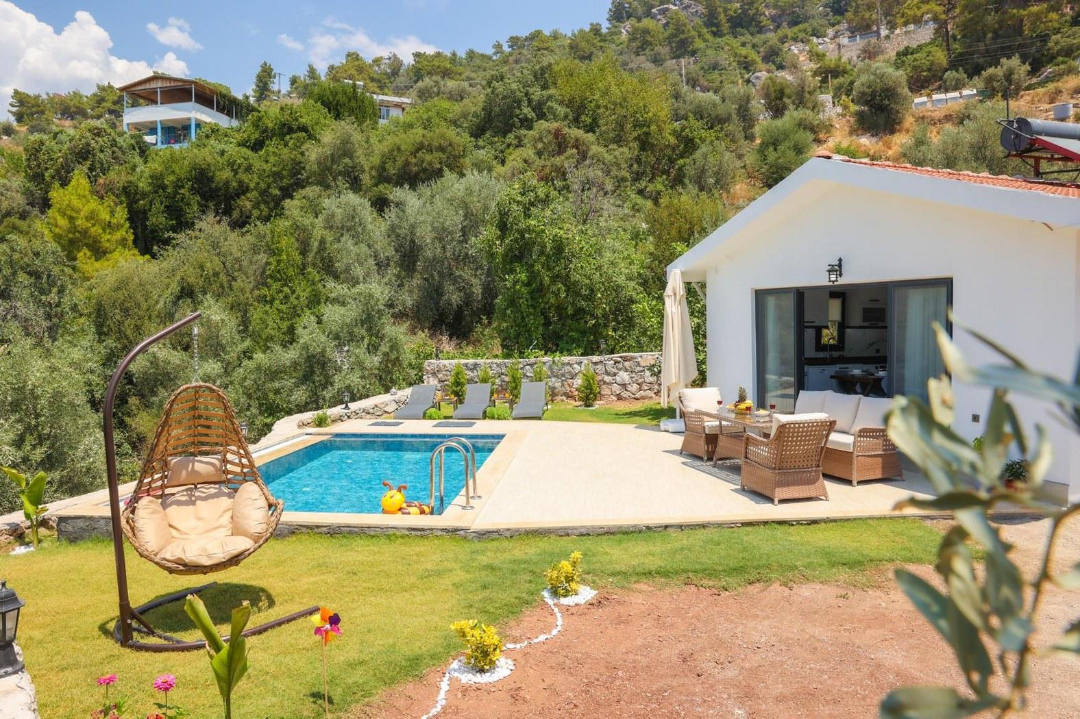 Villa Faralya Yalı- Kiralık Tatil Villası | Villacentam 