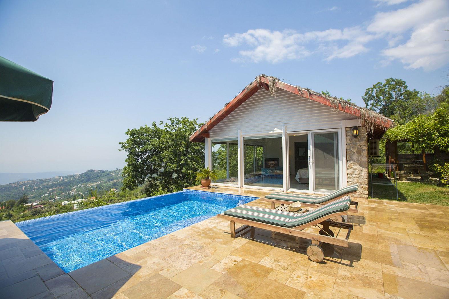 Villa Salkım Evi - Jakuzili ve Korunaklı Villa Kiralama