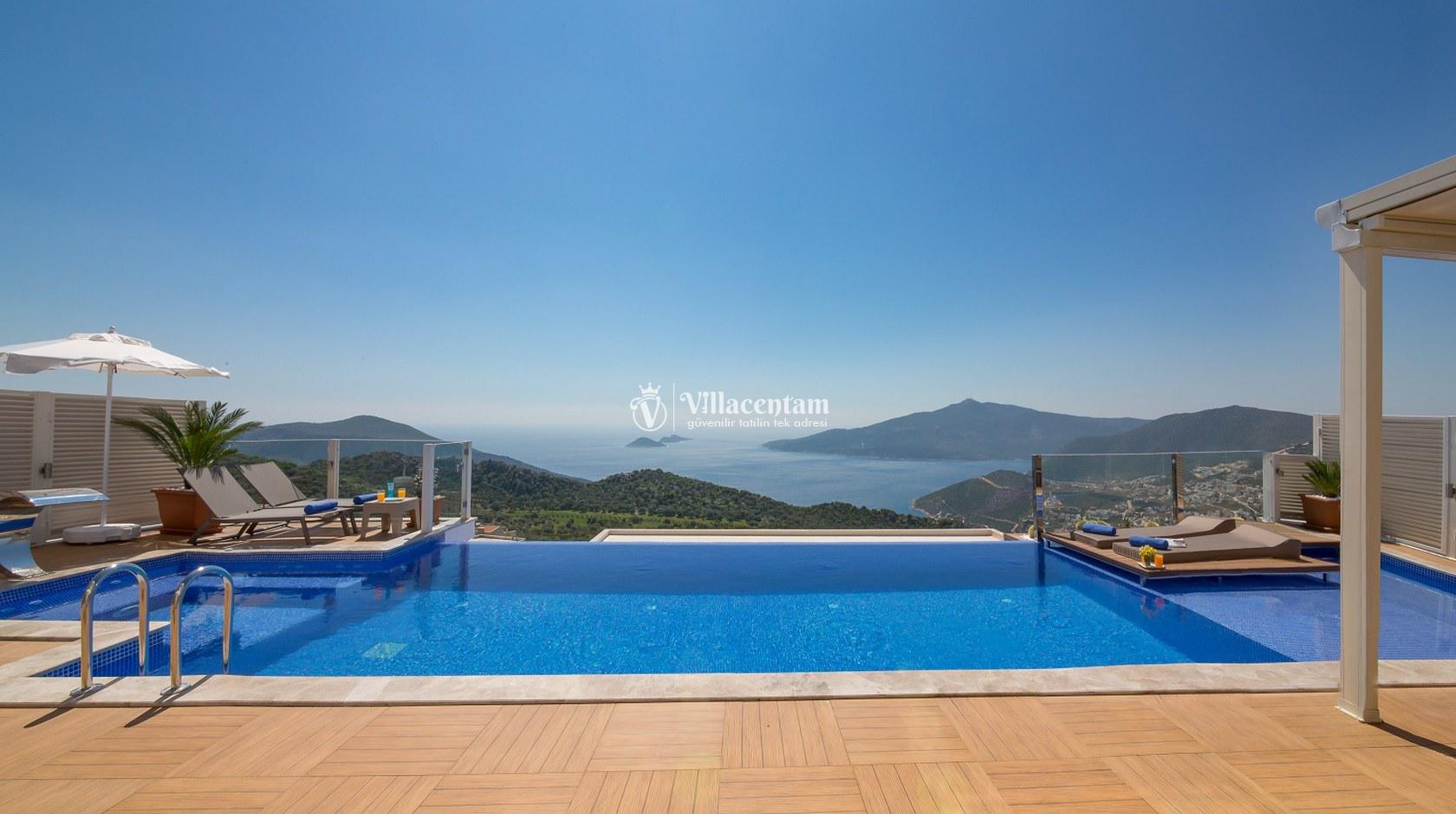 VİLLA AZUR 4