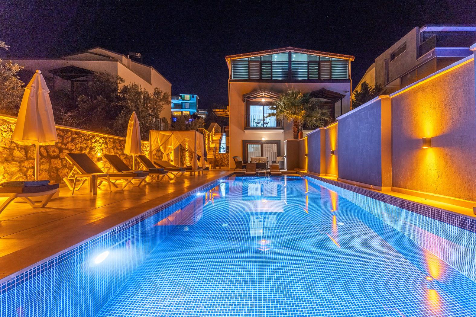 Villa Alen - Deniz Manzaralı Kiralık Villa