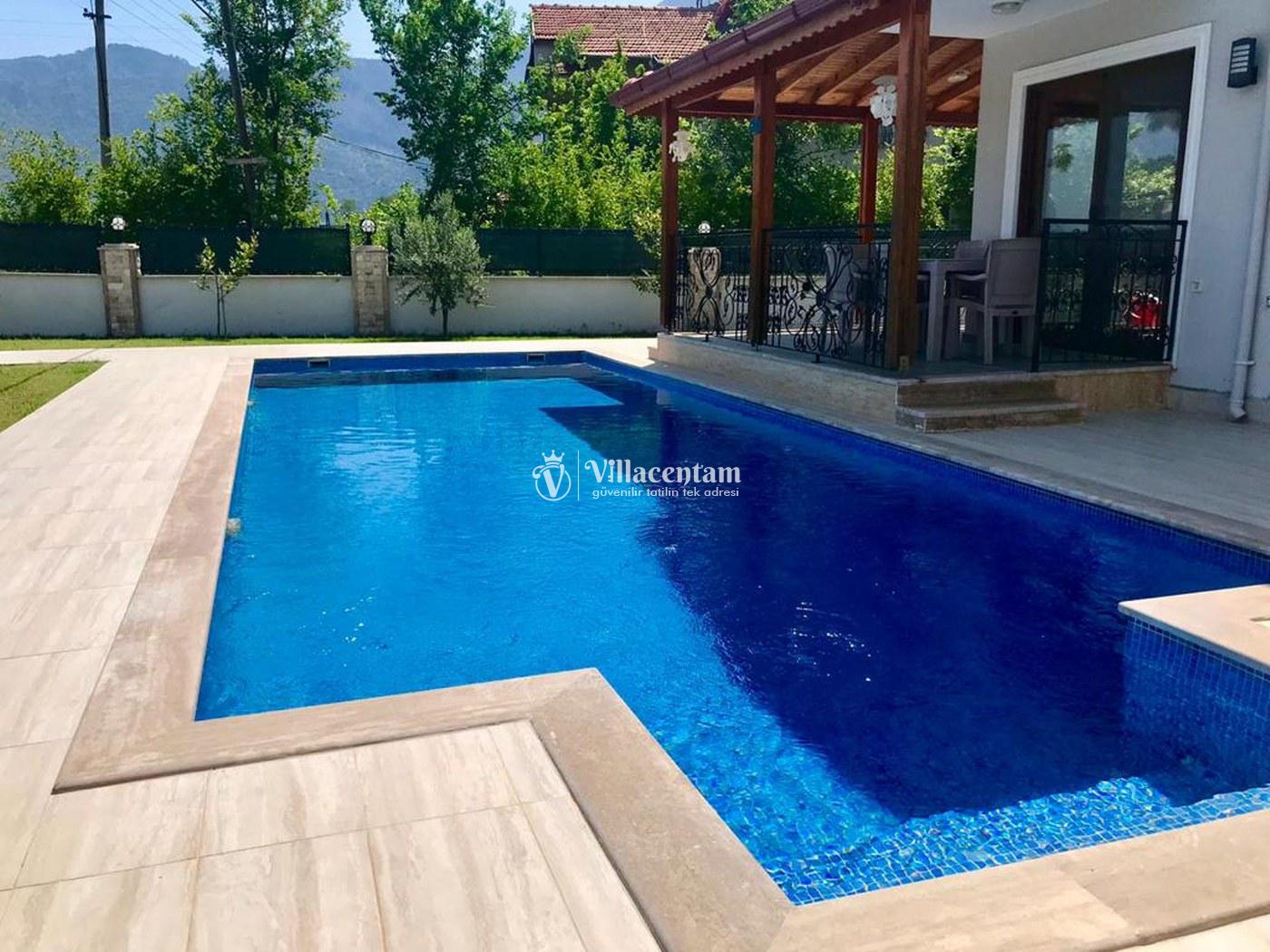 VİLLA PUZZLE 4