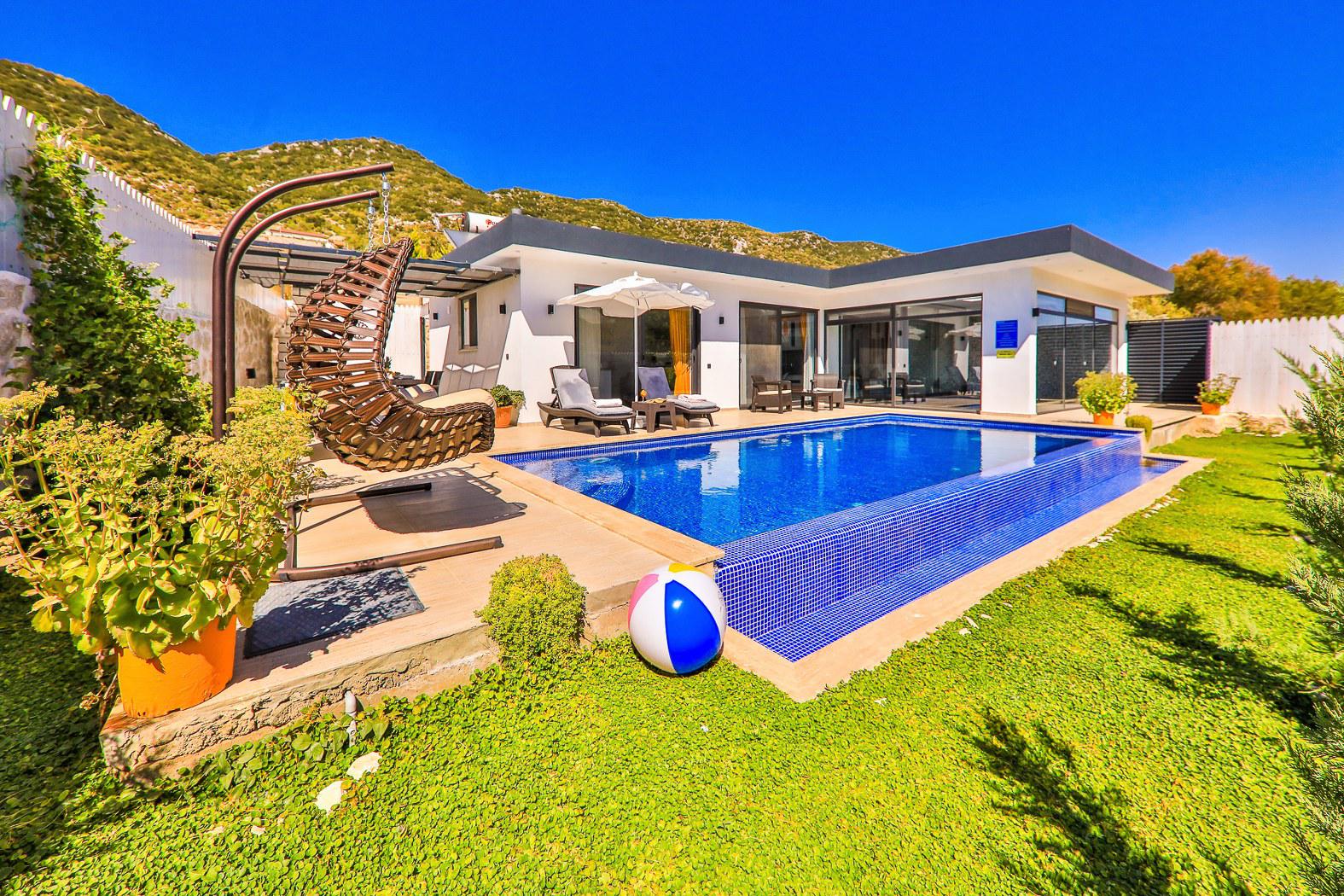 Villa Therapy Sarıbelen - Saunalı, Isıtmalı Havuzlu Kiralık Villa|