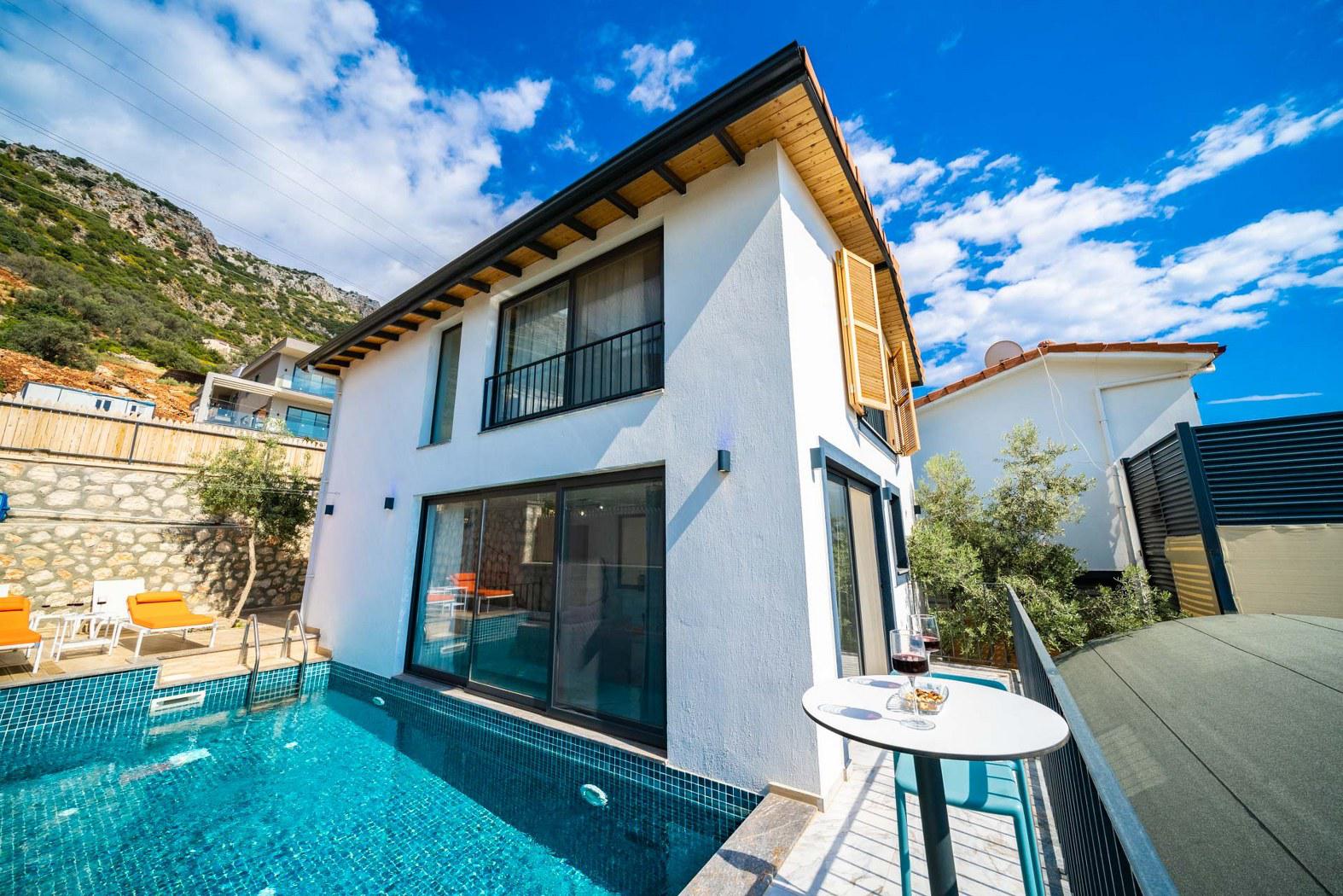 Villa Therapy Olea - Denize Yakın ve Deniz Manzaralı Kiralık Villa