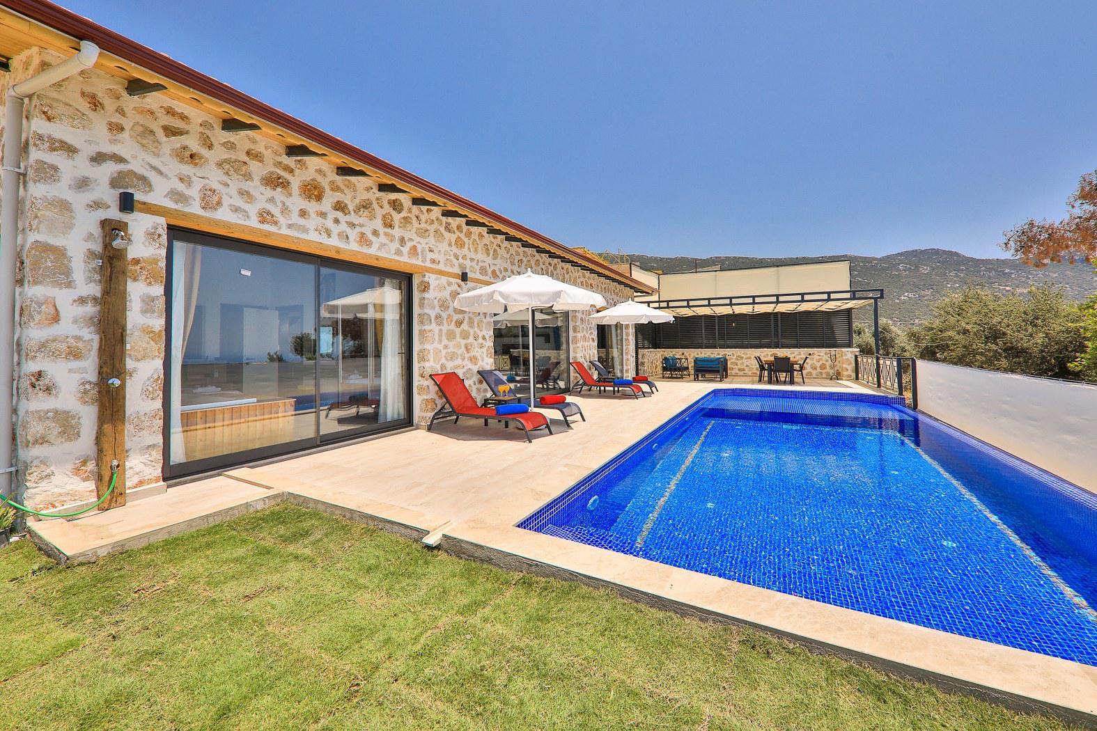 Villa Kırlangıç - Kiralık Tatil Villası | Villacentam 