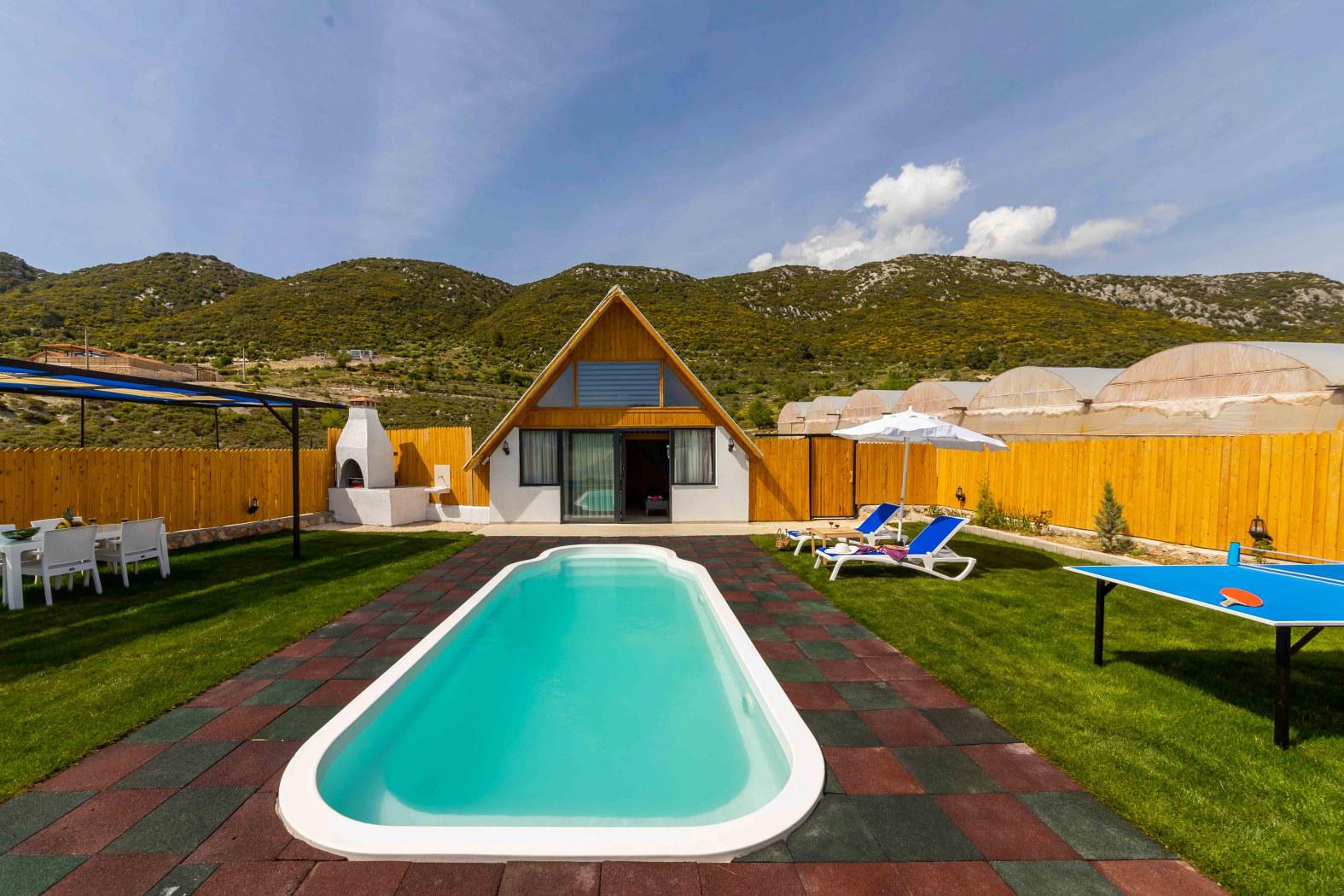 Villa Mentes - Kiralık Tatil Villası | Villacentam