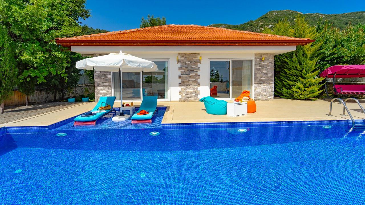 Villa Valentin - Doğa Manzaralı ve Jakuzili Villa Kiralama