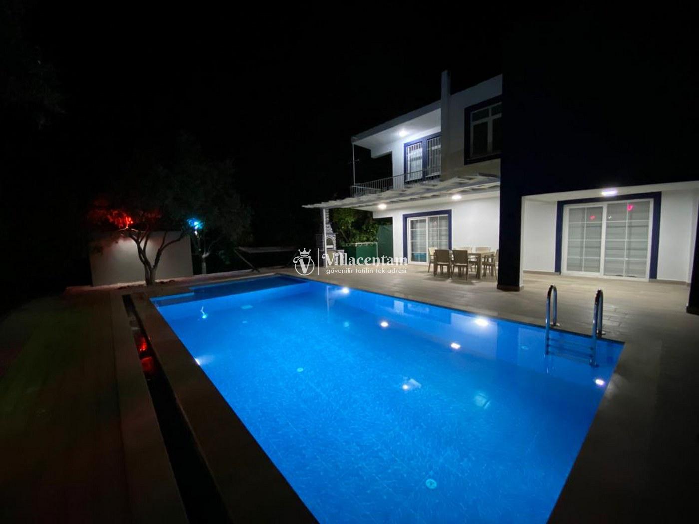 VİLLA LACİVERT 2