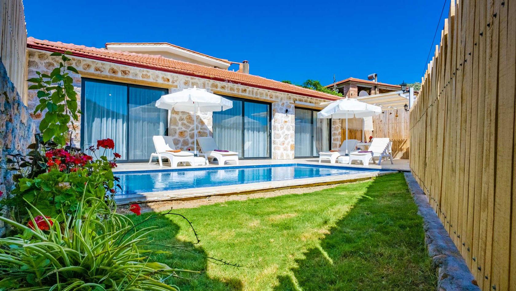 Villa Pars - Kiralık Tatil Villası | Villacentam 