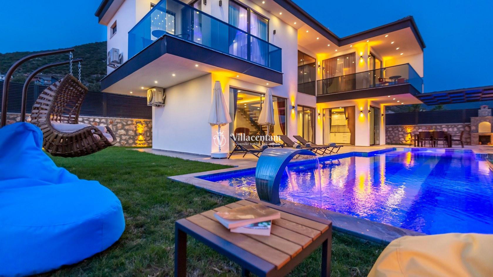 VİLLA LİVAYA