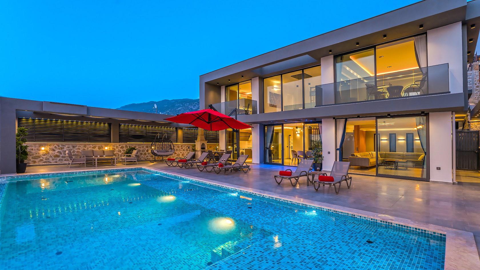 Villa Hedef Duo - Ultra Lüks, Denize Yakın Kiralık Villa