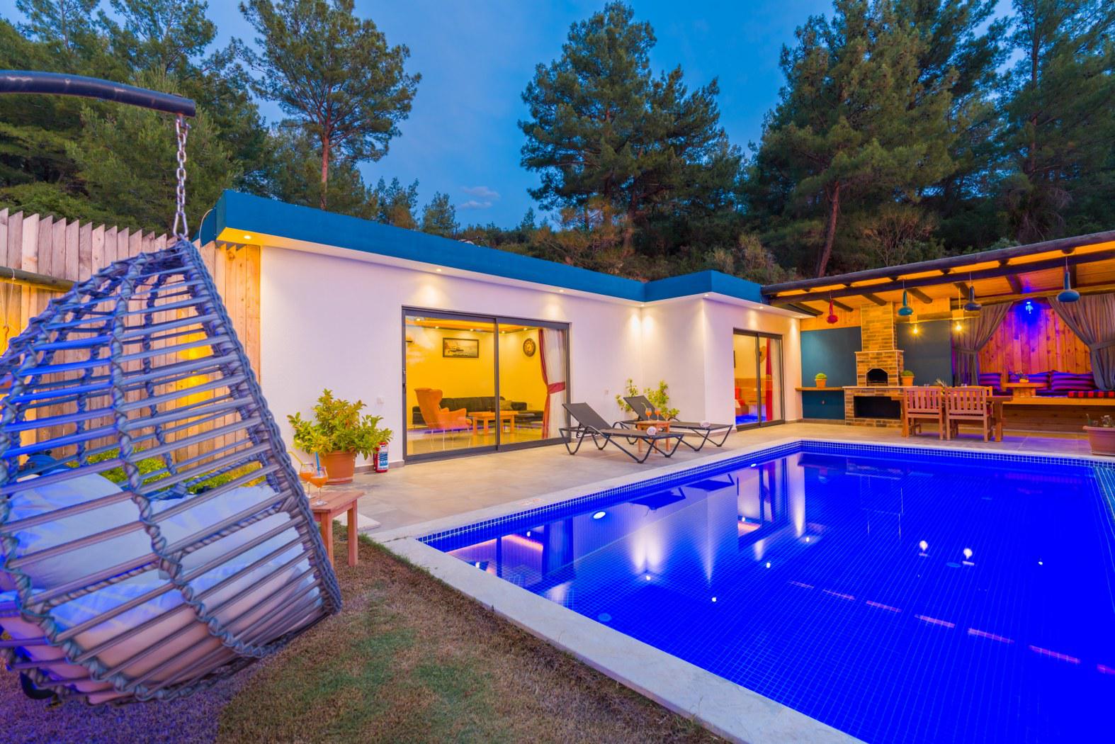 Villa İclal Üzümlü - Kiralık Tatil Villası | Villacentam 