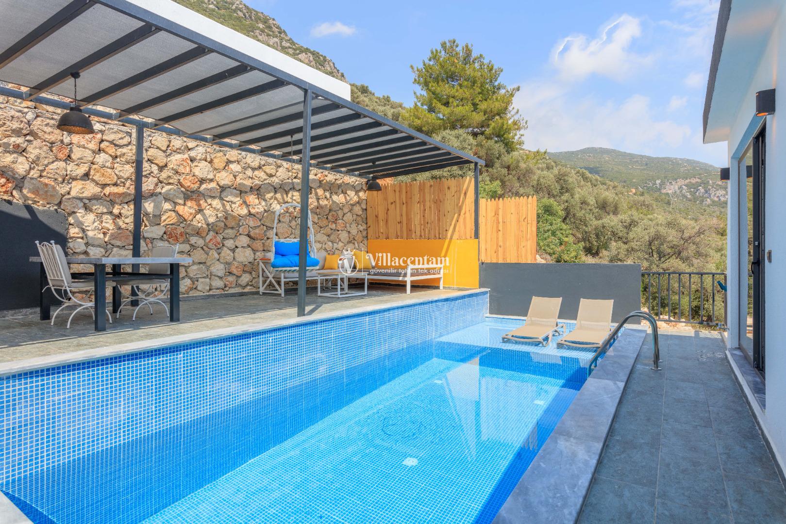 SUİT POOL MULBERRY 9 3