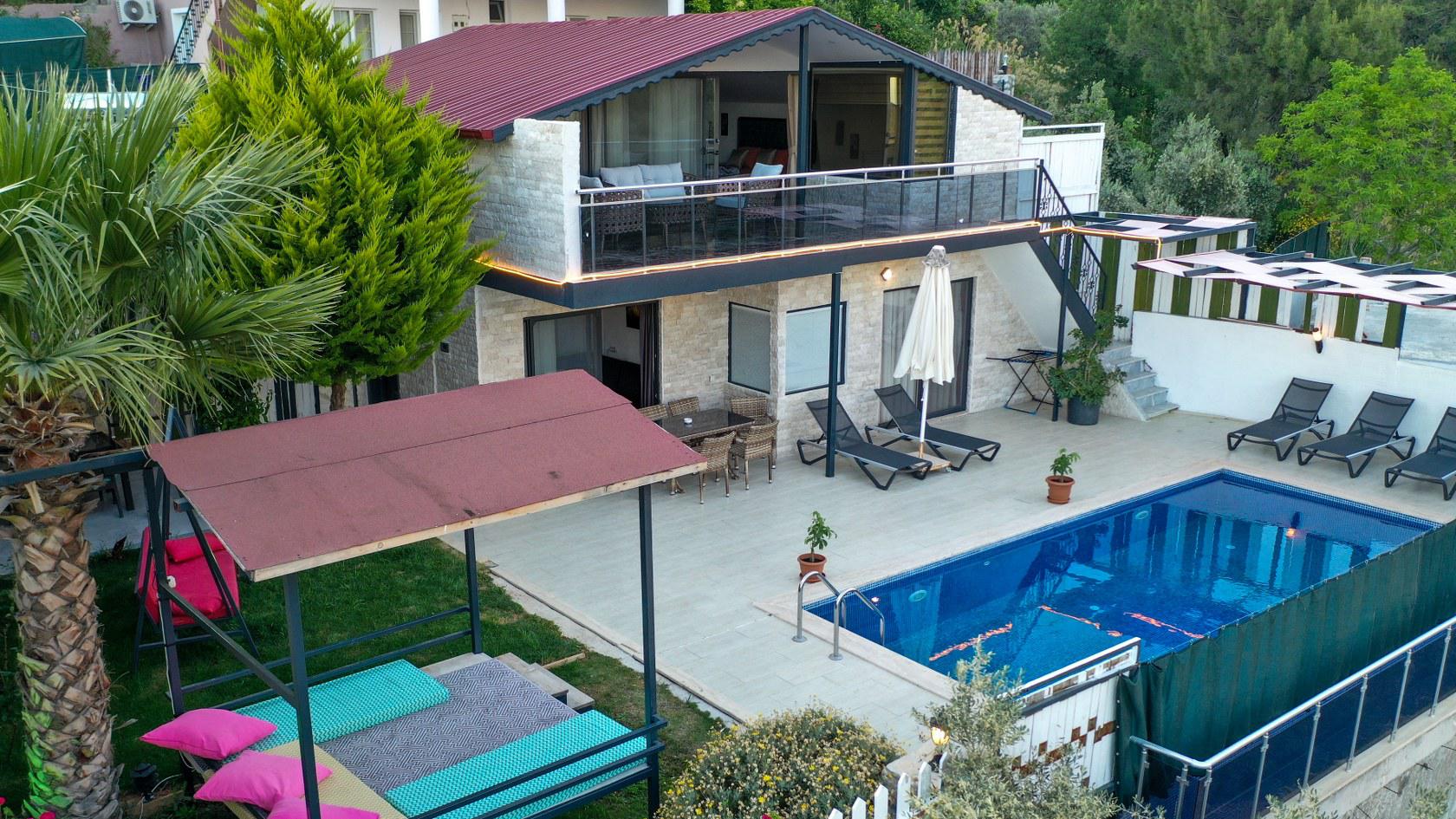 Villa Reyhan - Kiralık Tatil Villası | Villacentam