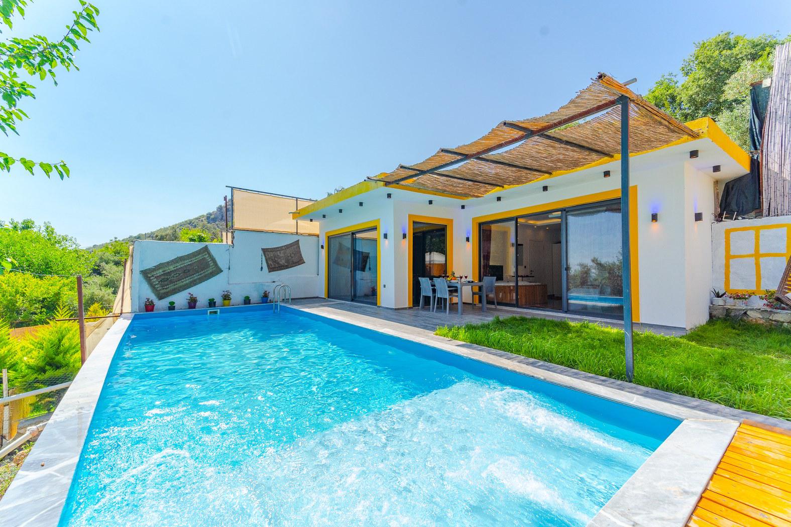 Villa Efem - Kiralık Tatil Villası | Villacentam