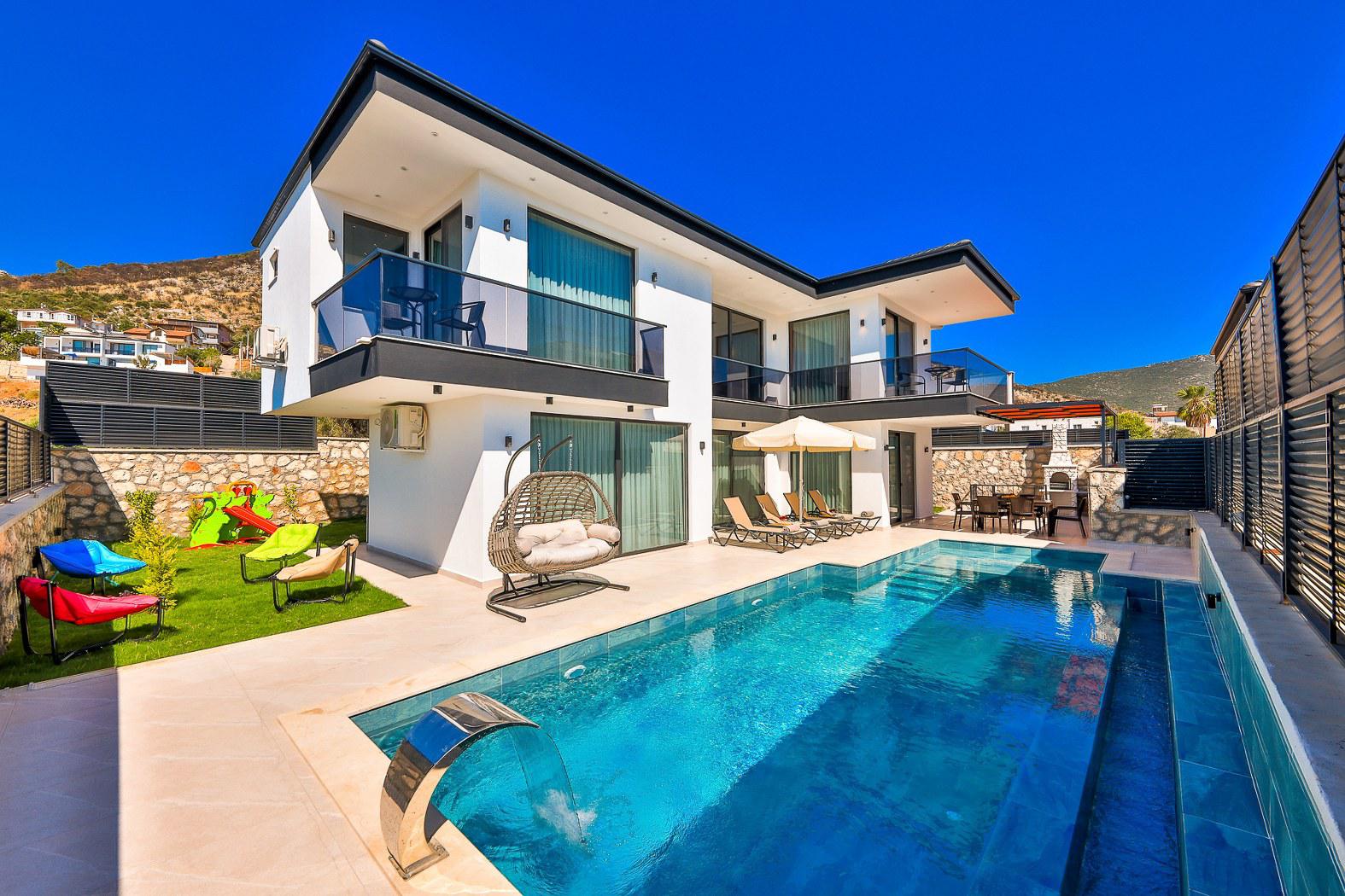 Villa Livaya Duo - Doğa Manzaralı ve Jakuzili Kiralık Villa