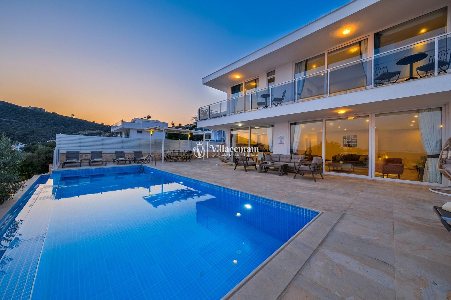 VİLLA LUMİERE 2 4