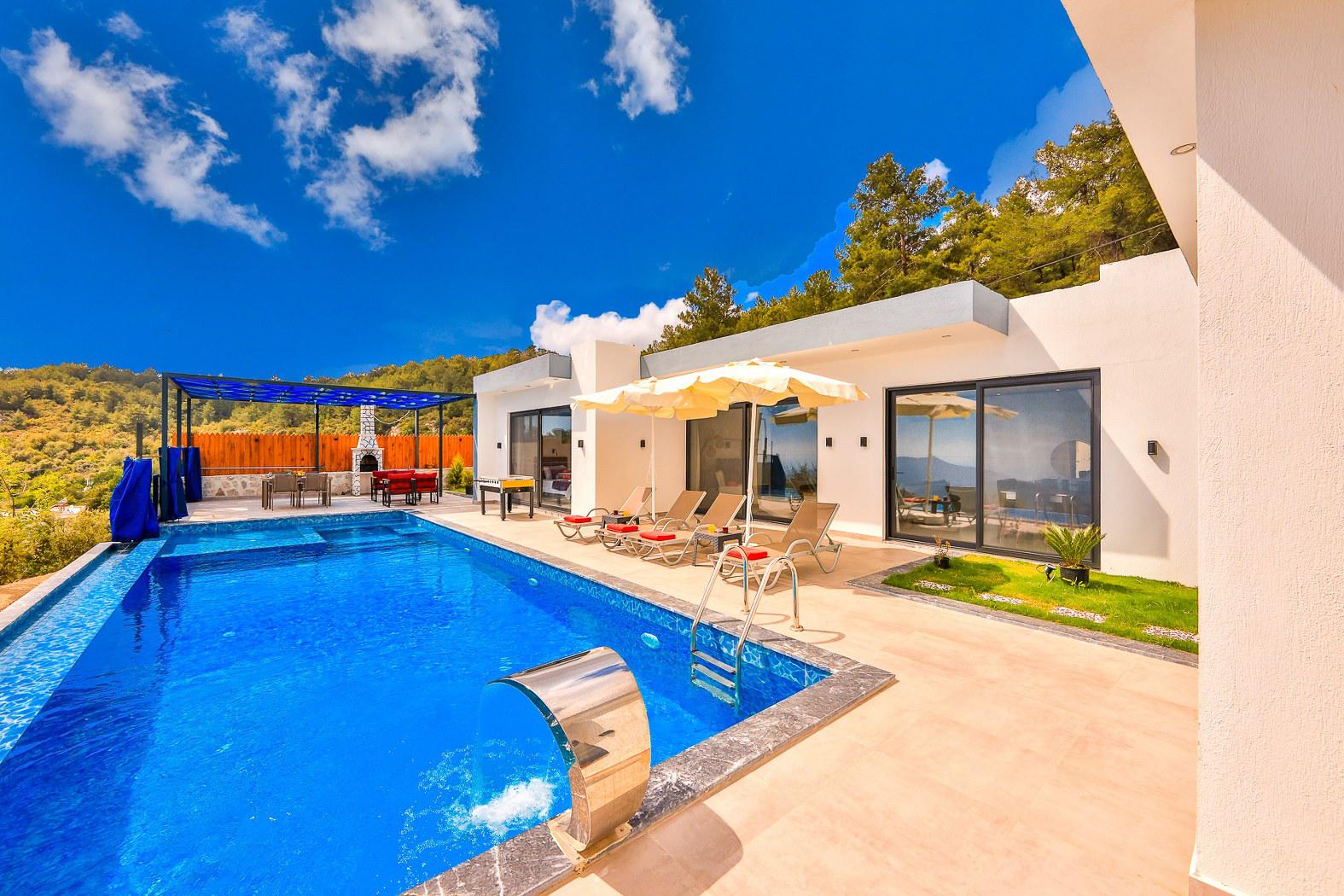 Villa Karnaval  - Kiralık Tatil Villası | Villacentam 