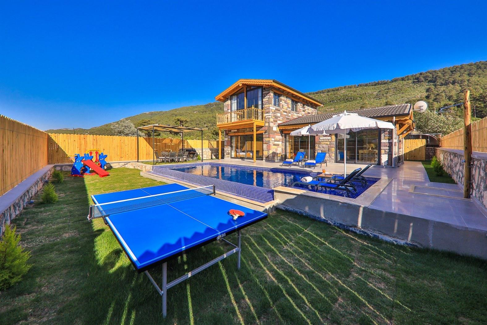 Villa Laden - Kiralık Tatil Villası | Villacentam 