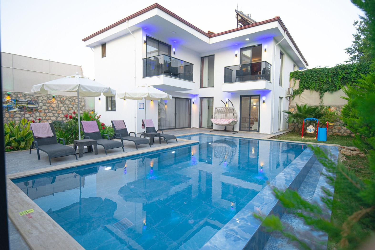 Villa Dehado - Muhafazakar, Masa Tenisli Villa Kiralama |