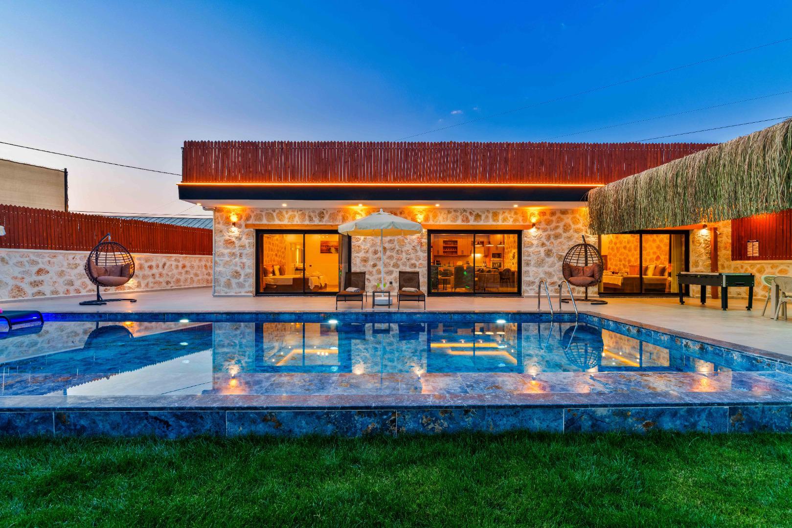 Villa Elizya- Kiralık Tatil Villası | Villacentam 