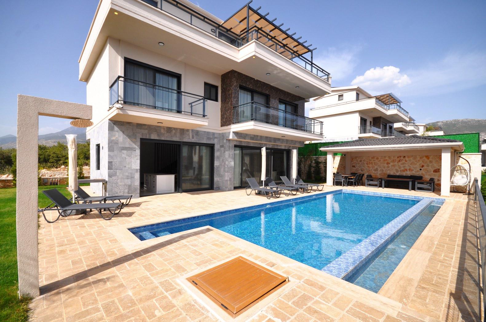 Villa Kalkan Kuvars - Denize Yakın ve Saunalı Villa Kiralama