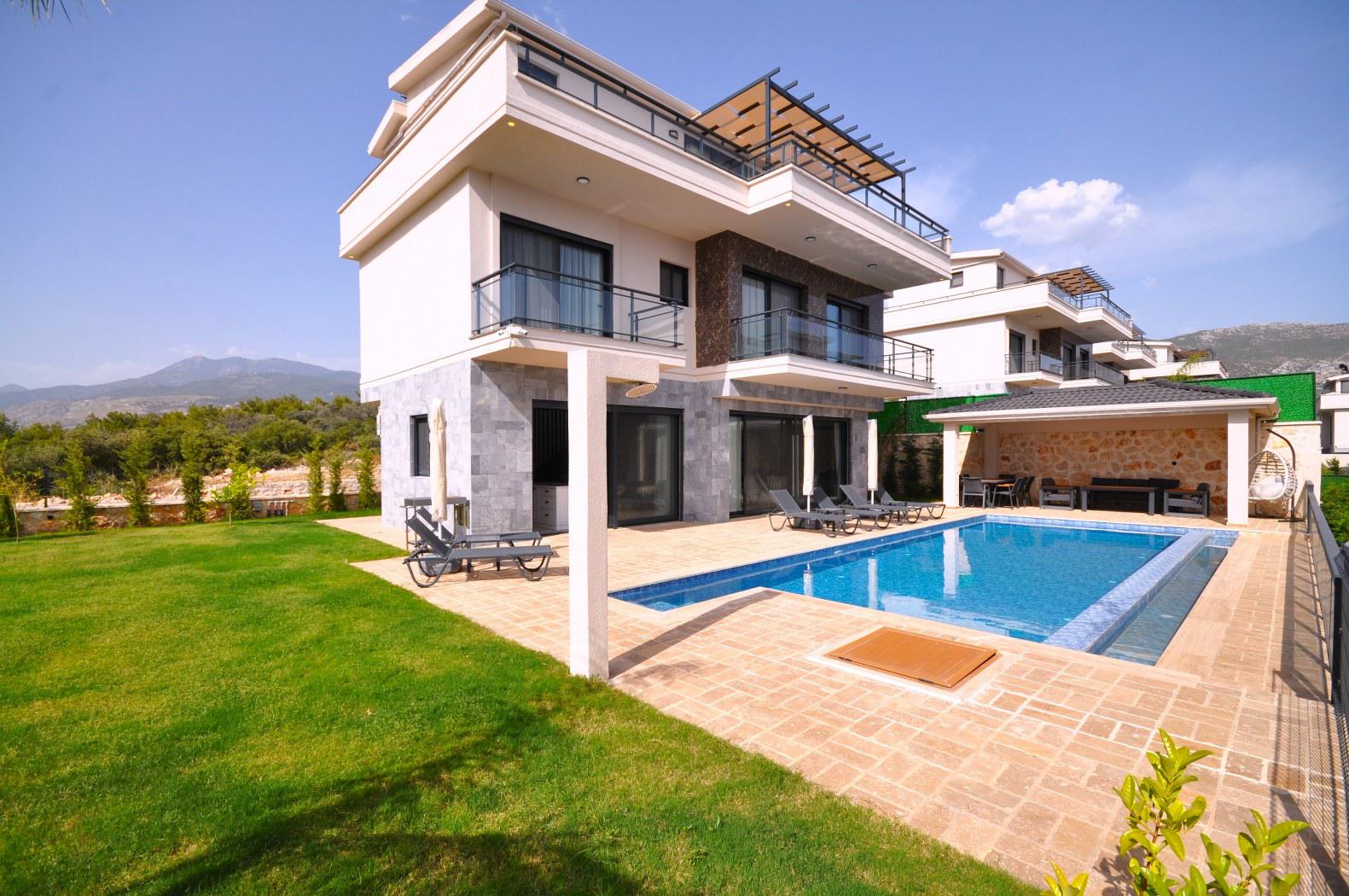 Villa Kalkan Turkuaz - Jakuzili, Deniz Manzaralı Villa Kiralama |