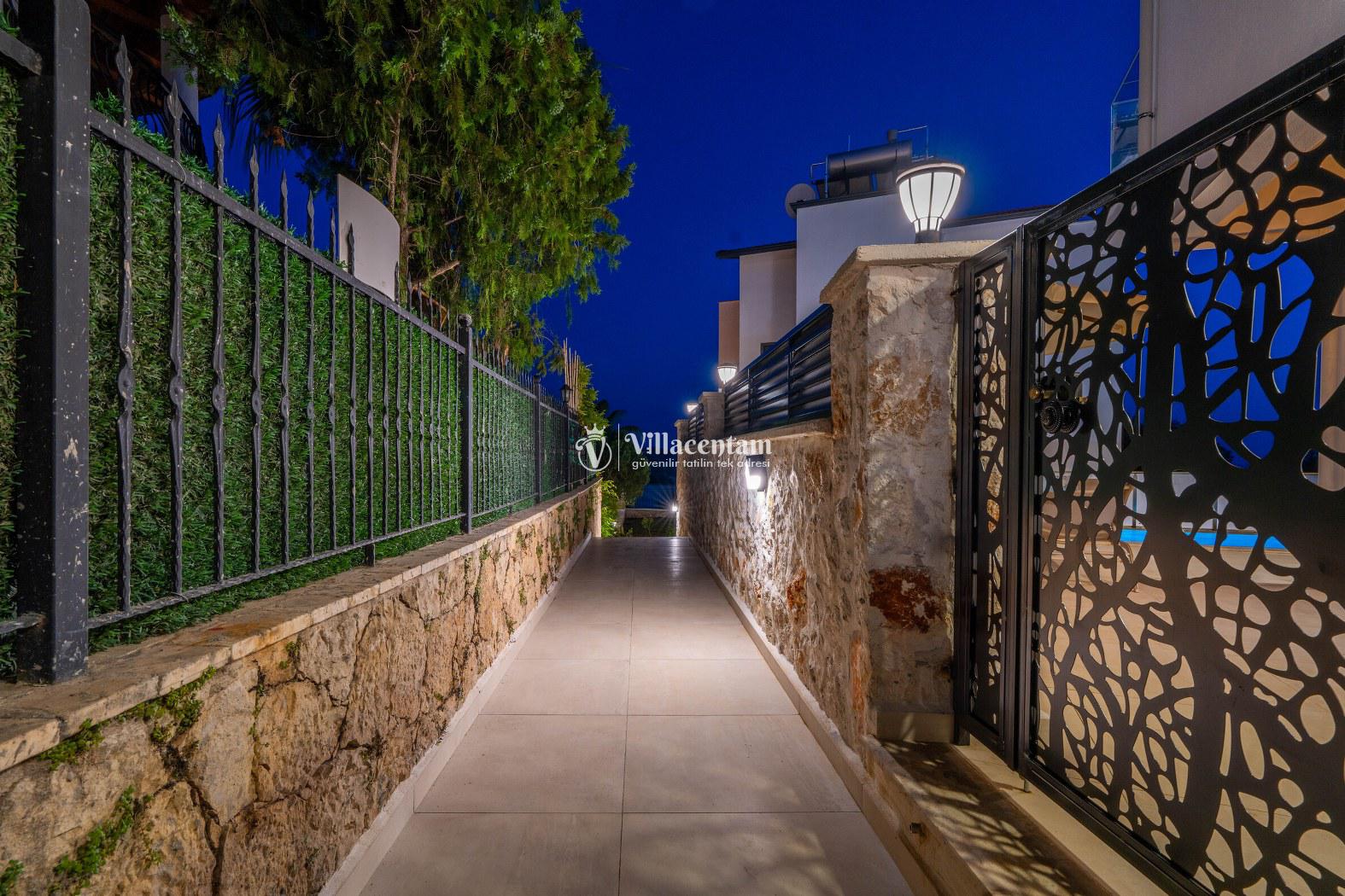VİLLA LAREN  5