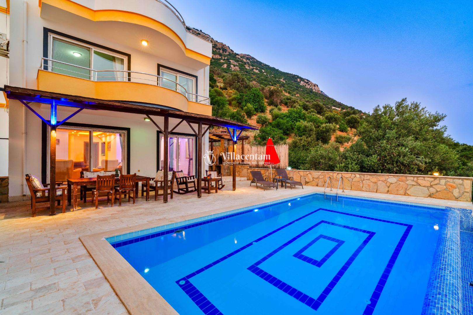 VİLLA DONAT HUZUR 3