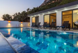 Villa Karbelen- Kiralık Tatil Villası | Villacentam 