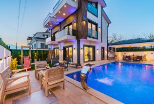 Villa Bella Döğer- Kiralık Tatil Villası | Villacentam