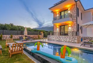 Villa Erdem Çukurbağ- Kiralık Tatil Villası | Villacentam 