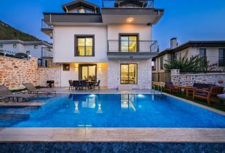 Villa Famose 1- Kiralık Tatil Villası | Villacentam 