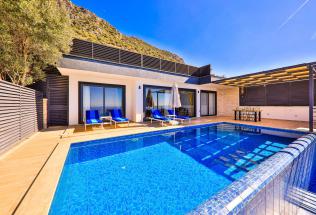 Villa Tunç - Kiralık Tatil Villası | Villacentam