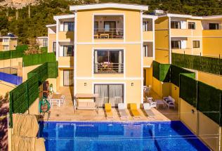 Villa Çisem - Kiralık Tatil Villası | Villacentam