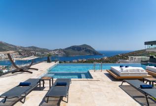 Villa Buse - Hamamlı, Saunalı & Ultra Lüks Kiralık Villa