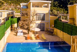 Villa Neşe - Kiralık Tatil Villası | Villacentam