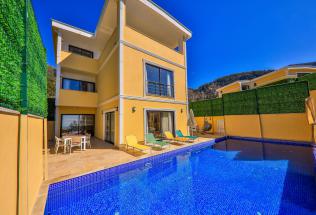 Villa Perihan - Kiralık Tatil Villası | Villacentam