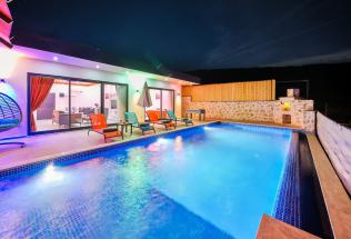 Villa Acai - Kiralık Tatil Villası | Villacentam