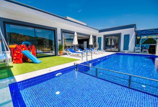 Villa Liva - Kiralık Tatil Villası | Villacentam 