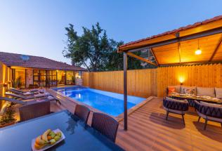 Villa Nostalji - Kiralık Tatil Villası | Villacentam 