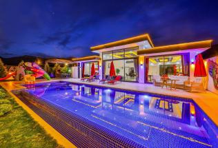 Villa Gökdağ - Kiralık Tatil Villası | Villacentam 