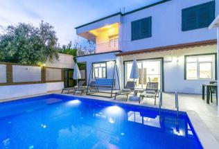 Villa Mehlika- Kiralık Tatil Villası | Villacentam 