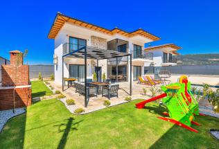 Villa Keskin Duo - Kiralık Tatil Villası | Villacentam 