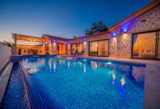 Villa İnci Tanem - Kiralık Tatil Villası | Villacentam 