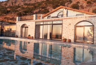 Villa Denizhan - Kiralık Tatil Villası | Villacentam