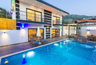 Villa Night - Kiralık Tatil Villası | Villacentam