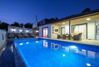 Villa Alkaya 1 - Kiralık Tatil Villası | Villacentam 