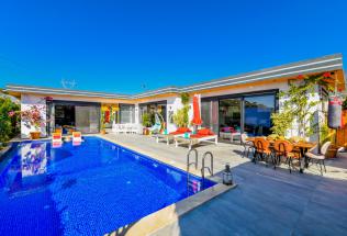 Villa Renk - Kiralık Tatil Villası | Villacentam 